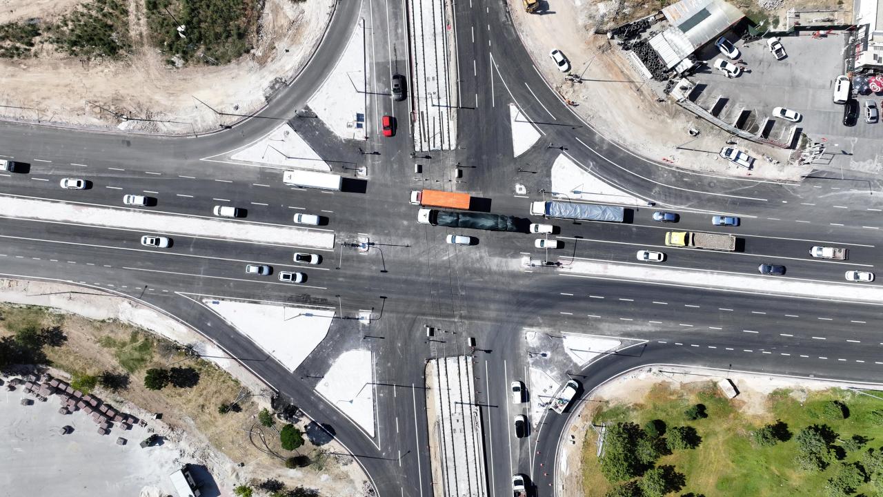 Konya’da dev ulaşım hamlesi! 15 milyon liralık yol trafiğe açıldı Haber gorseli