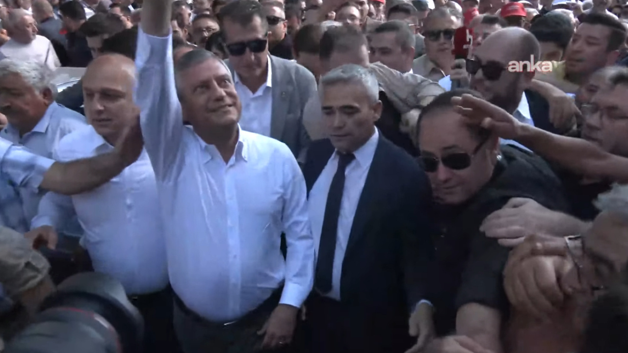 Özgür Özel’e Kırıkkale’de yoğun ilgi Ozgur ozele kirikkalede yogun ilgi AshuWPJ2